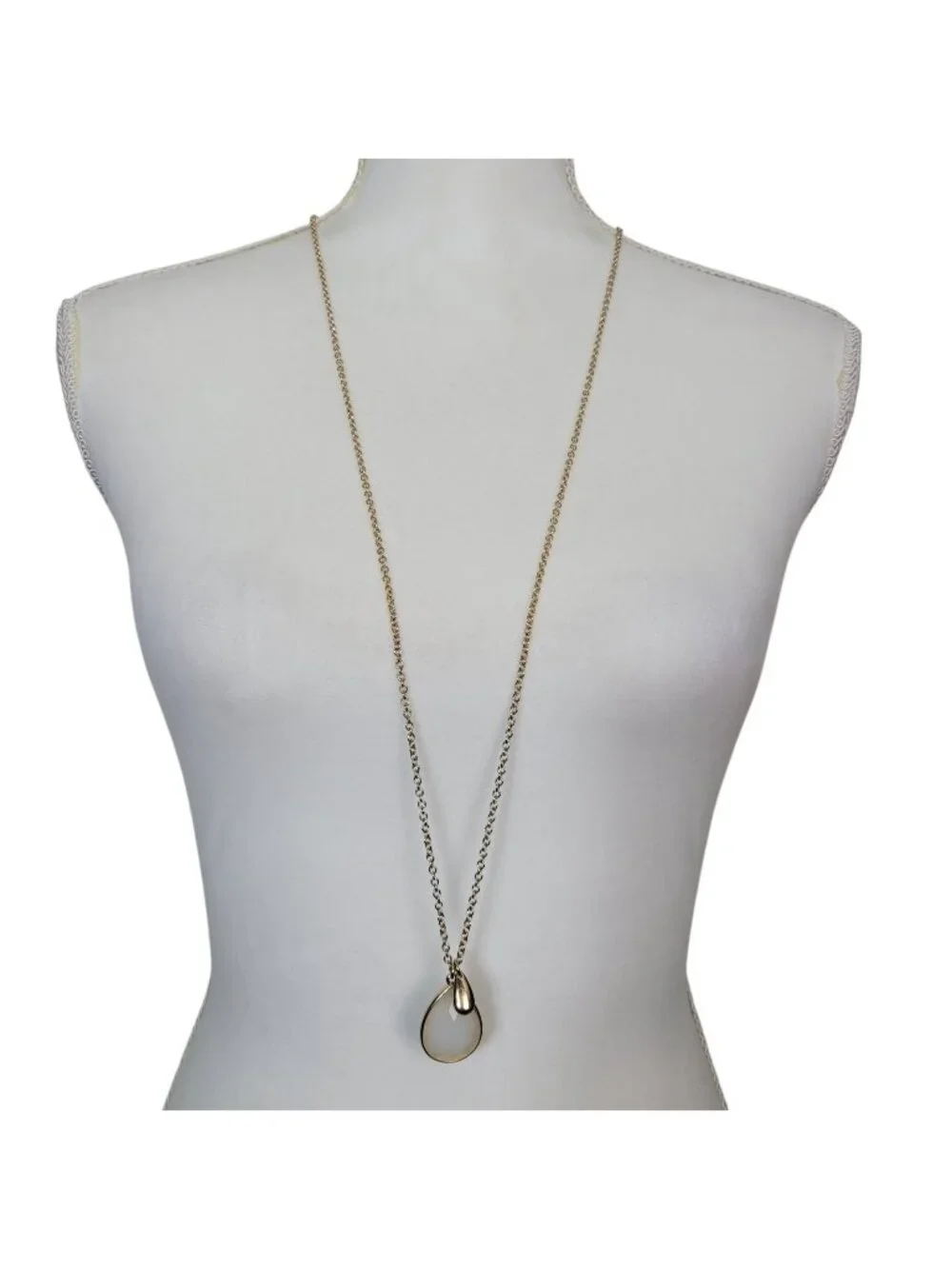 Banana Republic White Teardrop Pendant Necklace Gold Tone 36